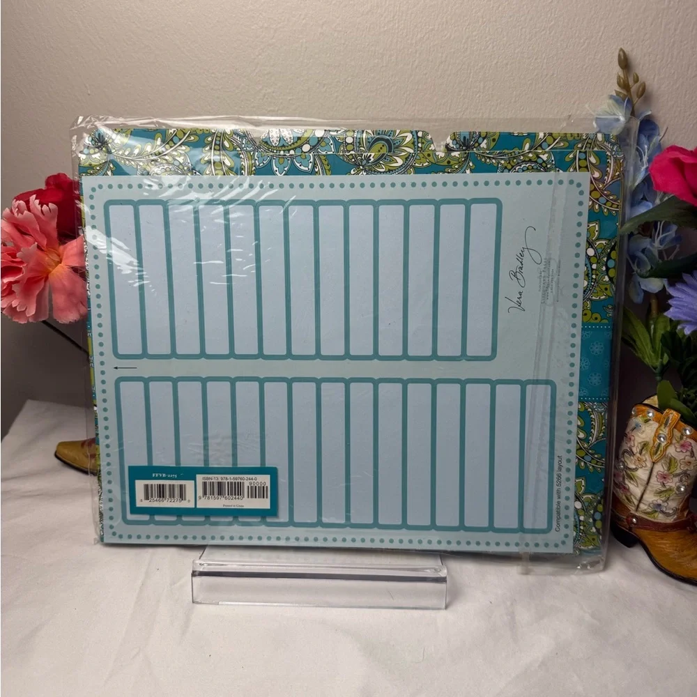 NWT Vera Bradley Peacock File Folders Retired Pattern